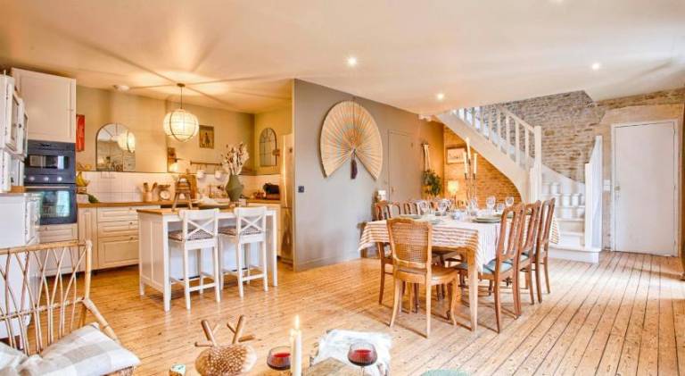House with 3 rooms for 8 persons in Caen