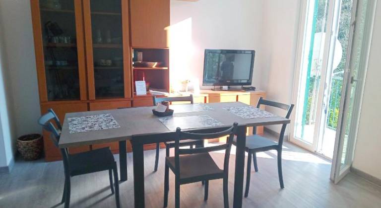 Rental apartment with 1 room for 5 persons in Lavagna