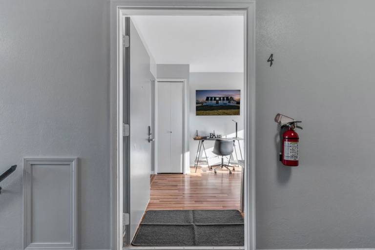 Apartment  Fenton