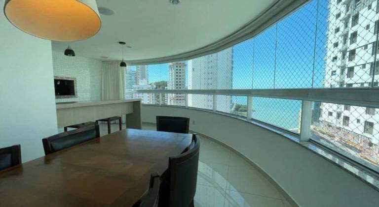 Rental apartment with hot tub in Balneário Camboriú