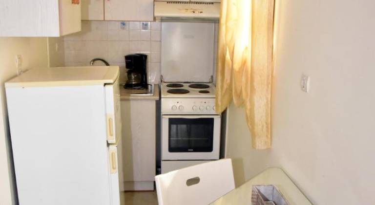 Apartment with terrace — photo 3