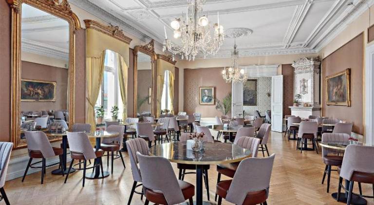 First Hotel Statt — photo 3