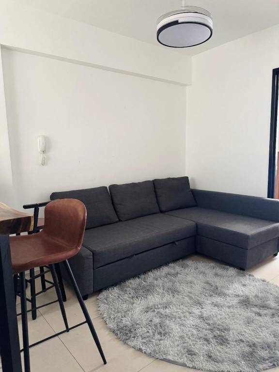Rental apartment with 2 rooms for 5 persons in Pasay