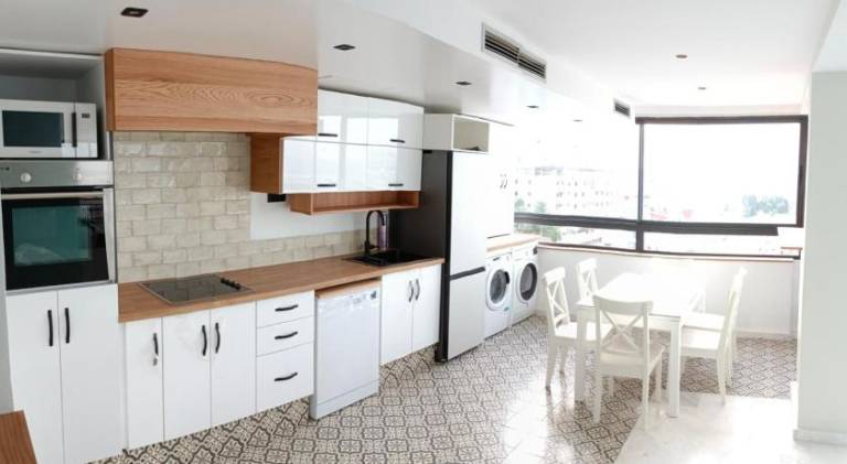 Holiday apartment with private pool & patio — photo 4