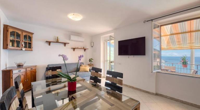 House with 2 rooms for 6 persons — photo 3