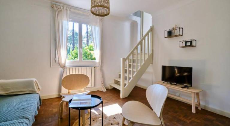 Julia Blue, Villa Hostal Naou Hossegor - sauna - salle de sport - wifi - netflix in Soorts-Hossegor