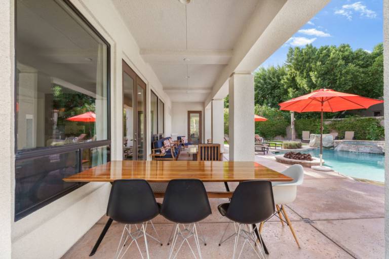House with private pool — photo 2