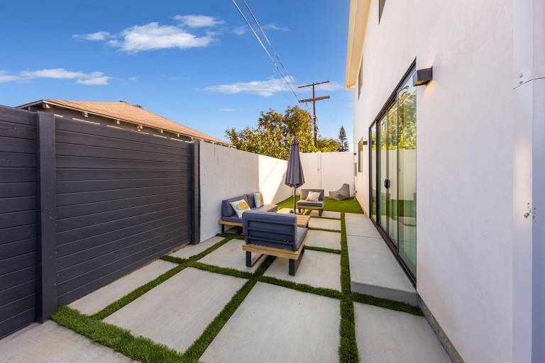 House Beverly Hills