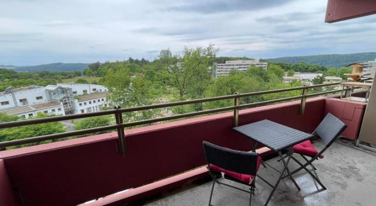 Holiday apartment with pool — photo 4