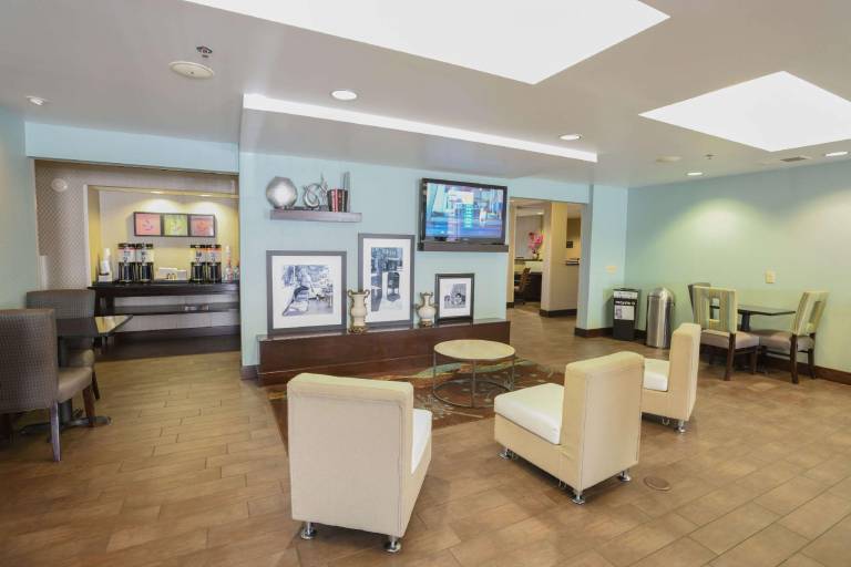 Hampton Inn Williamston — photo 3