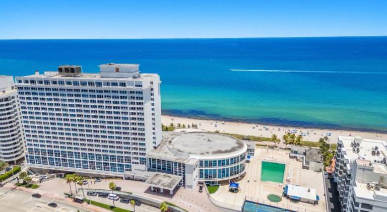 Wonderful apartment with pool | Close to the beach | Pets allowed — photo 4
