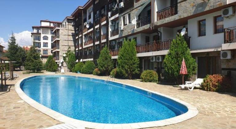 Holiday apartment with pool — photo 5