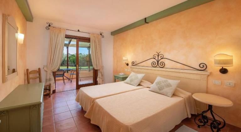 Beautiful holiday apartment with pool | Pets are welcome — photo 2