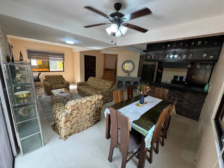 Casa Marcela Evergreen Circle — photo 3