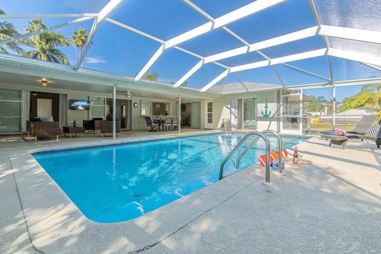 Unplug & Unwind, Pet-friendly & Spacious Pool -Villa Piper's Paradise - Roelens Vacations in Cape Coral, FL