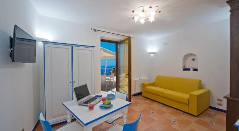 Vacation home with 1 room for 4 persons — photo 2
