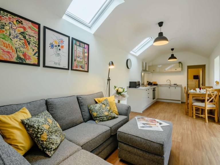 2 Bed in Norwich oc 90030
