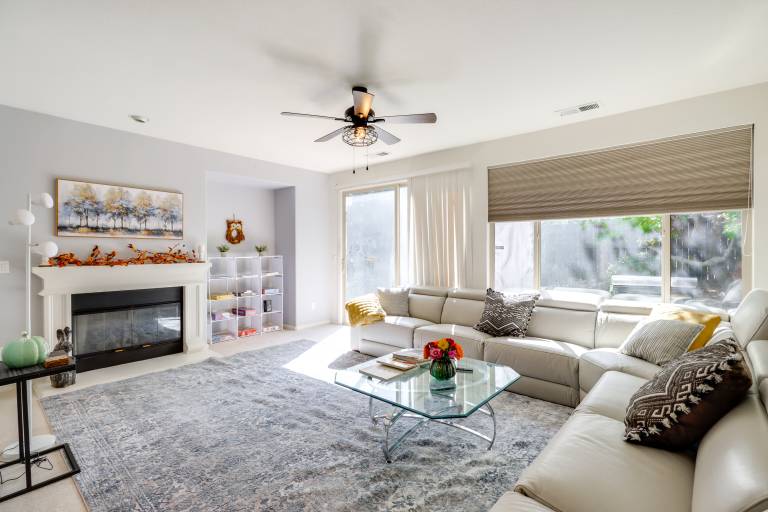 13 Mi to Slopes: Cozy Home w/ Fenced Yard in Reno — photo 3