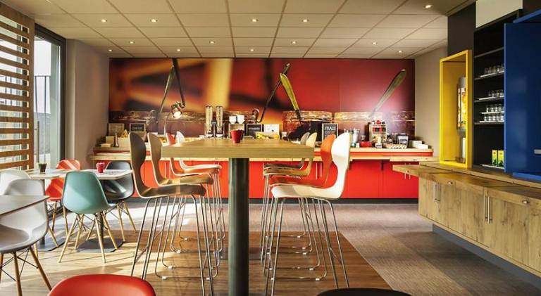 Ibis Sens — photo 2
