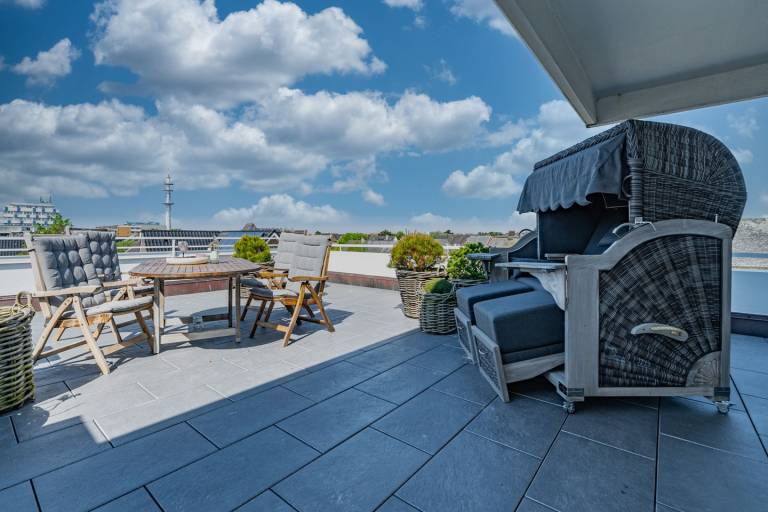 Moderne Ferienwohnung mit großer Dachterrasse und eigener Sauna in Westerland in Sylt