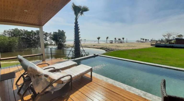 Lom Lay Beach Front Pool Villa Chaam, Huahin — photo 5