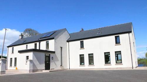 Bed and breakfast  Derrygassan Lower