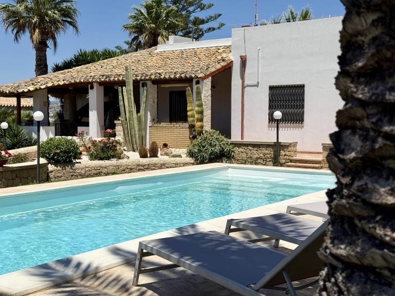 Ferienhaus in Cava D'aliga, Sizilien f&uuml;r max. 8 Personen