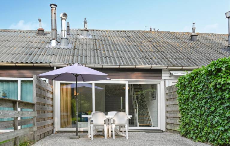 Ferienhaus mit Hund in Bruinisse f&uuml;r max. 4 Personen