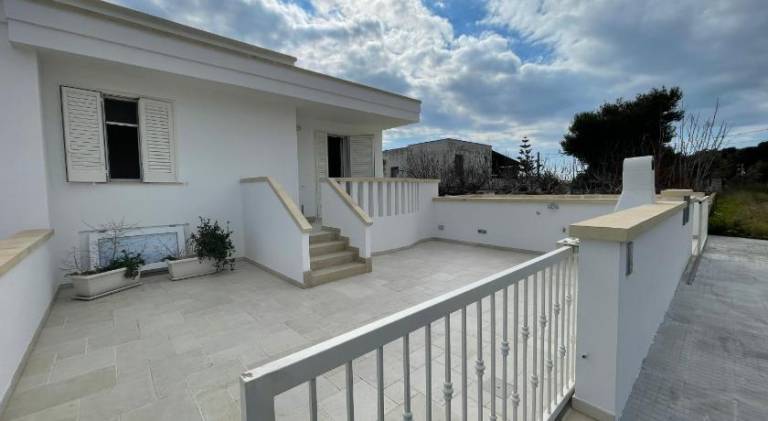 House with 2 rooms for 5 persons in Salve