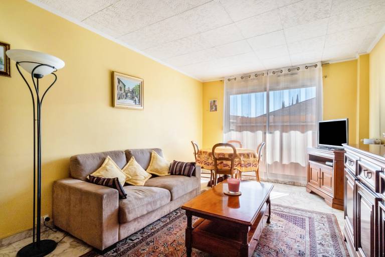 Holiday apartment with terrace, garden & fast internet | Next to Promenade des Anglais | Garden view — photo 2
