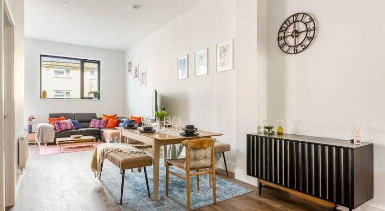 Holiday apartment | Close to Brighton Palace Pier | Next to the beach | Pets are welcome — photo 4