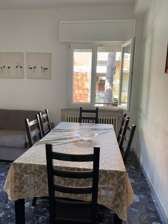 Rental apartment with patio & yard | Garden view — photo 3