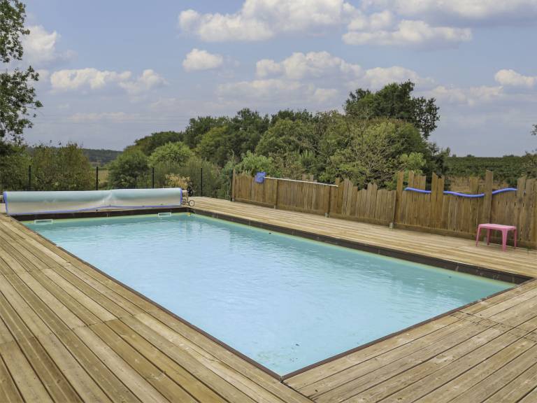 House with terrace, private pool & garden — photo 3