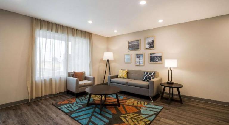 WoodSpring Suites Moreno Valley — photo 2