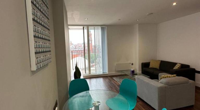Apartment with terrace | Close to Manchester Town Hall — photo 4