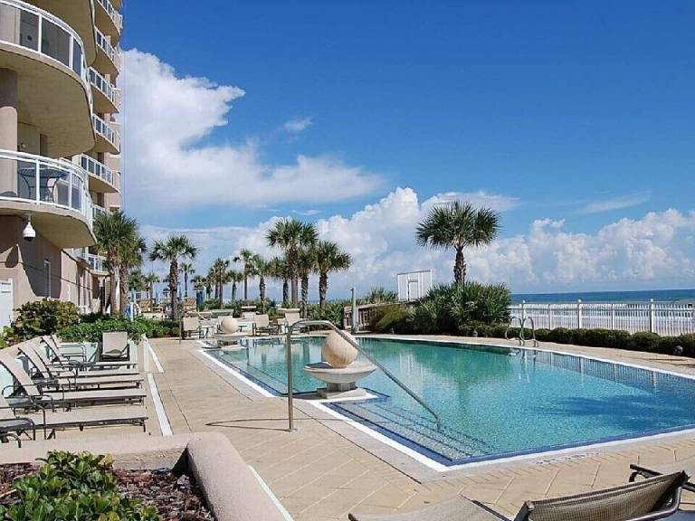 Condo  Palm Harbor Estates