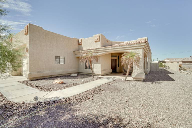 Private Pool & Hot Tub: Lake Havasu City Gem! — photo 2