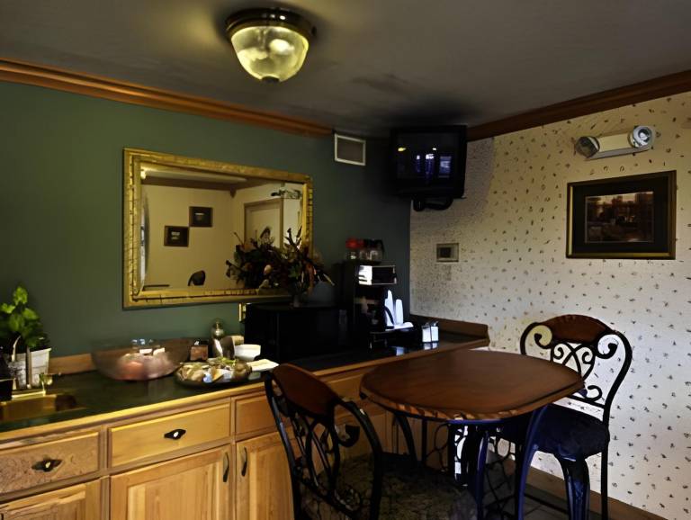 El Rancho Motel — photo 4