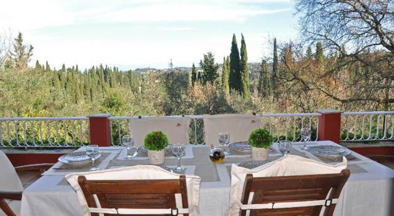 Fully equipped vacation home with grill, patio & garden | Pet-friendly — photo 3