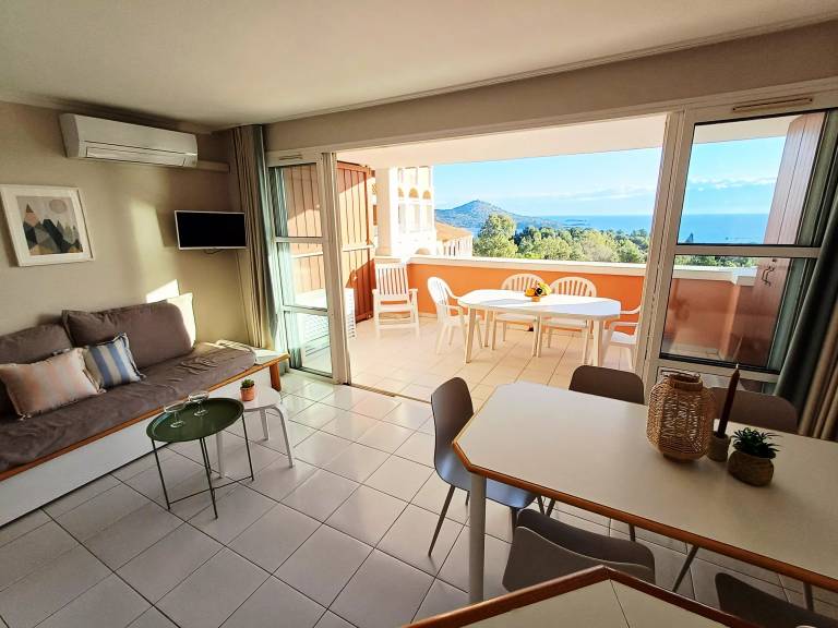 Rental apartment with 2 rooms for 7 persons — photo 2
