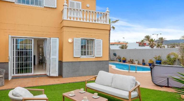 Wonderful villa with jacuzzi & pool | Next to the beach | Pets allowed — photo 2