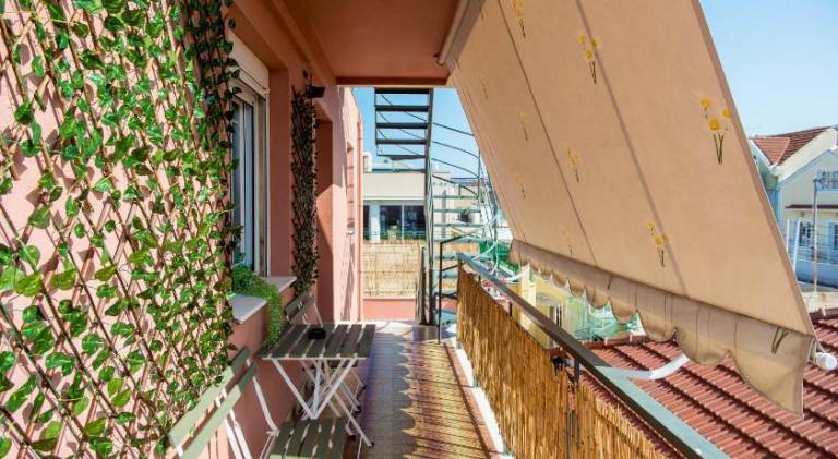 Apartment with terrace — photo 3