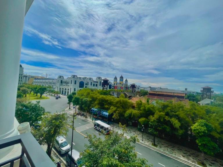 Apartment with barbecue | Water view — photo 4