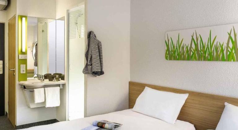 Ibis budget Roanne — photo 2