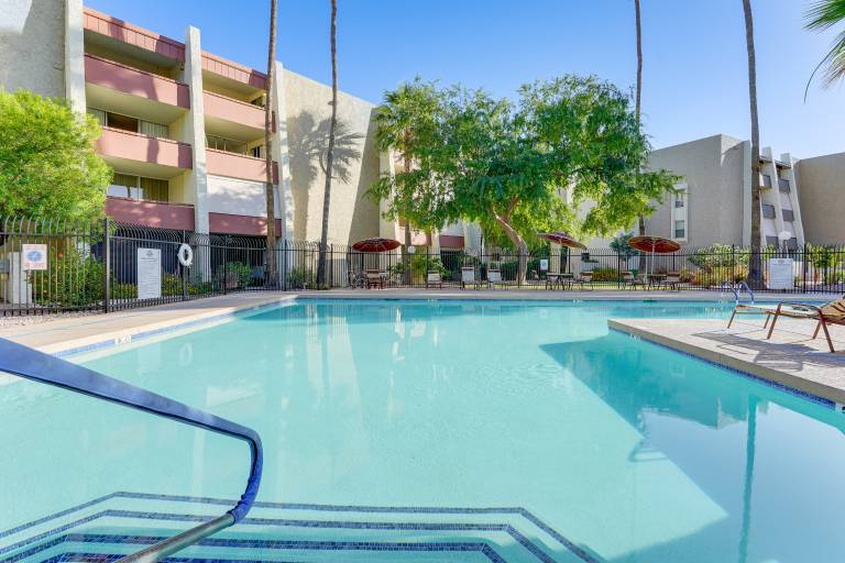 Pool & Hot Tub at Gem in the Heart of Old Town! — photo 3
