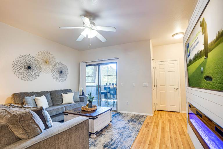 Family-friendly beautiful condo with heated pool, barbecue & jacuzzi | Pet-friendly — photo 4