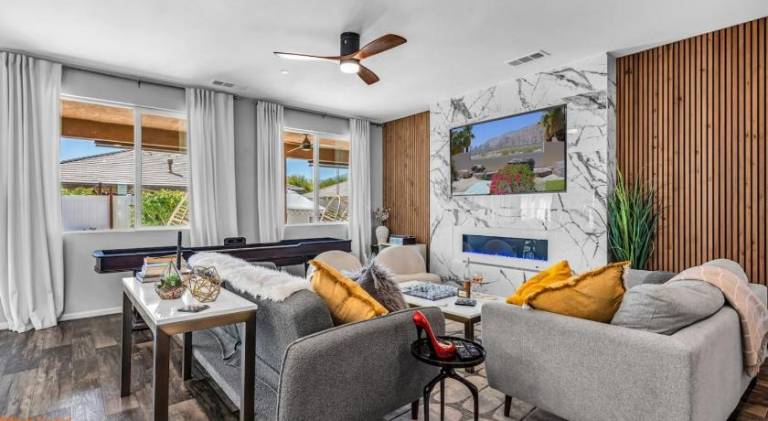 House with hot tub & pool | Suitable for remote work | Pets allowed — photo 2