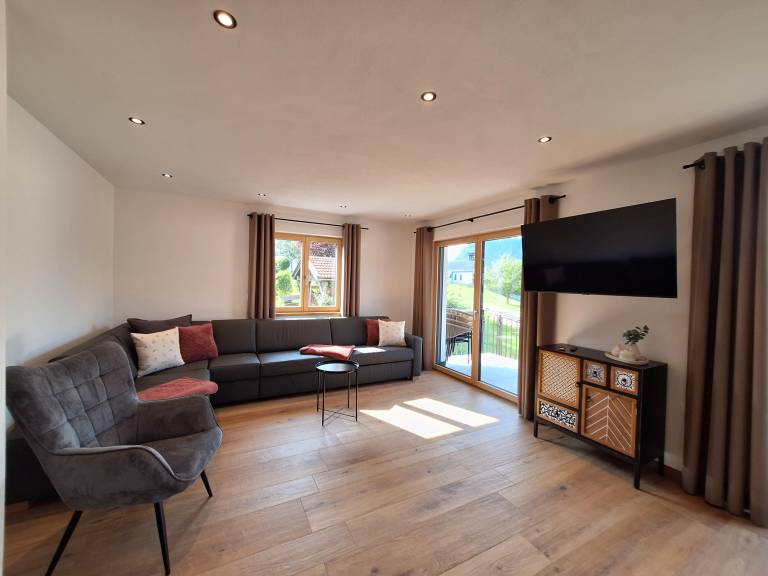 Fully equipped apartment with patio | Mountain view | Pets allowed in Fischen im Allgaeu