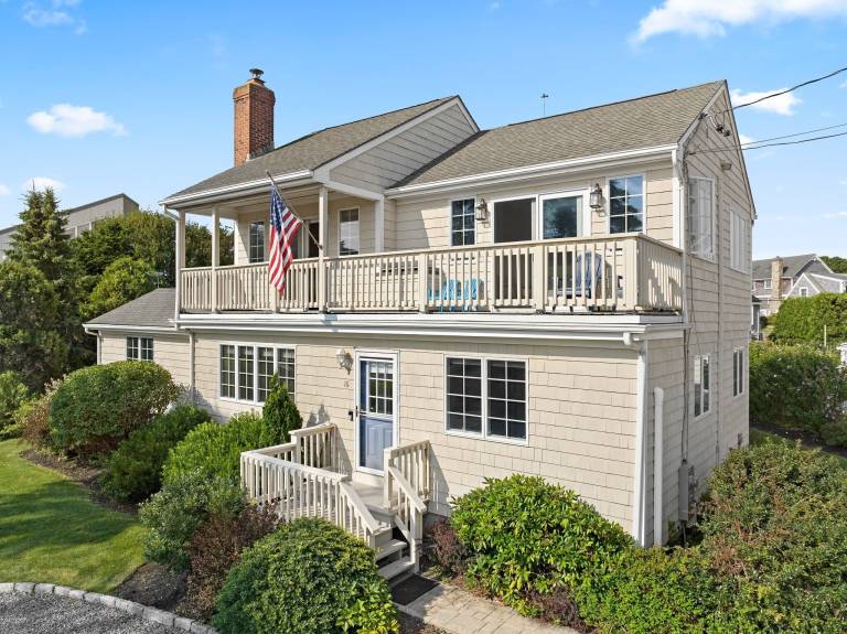 House  Bonnet Shores