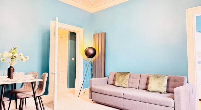 Rental apartment | Close to Edinburgh Castle | Pets allowed in Edinburgh